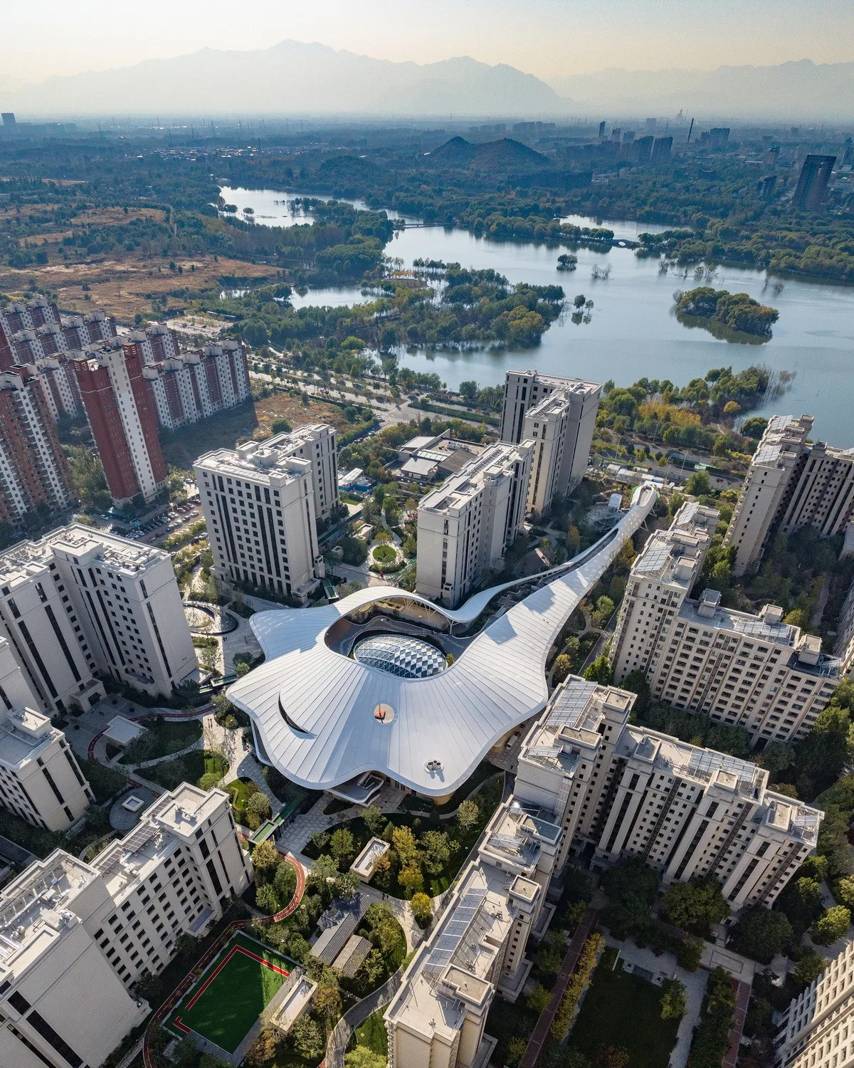 BIM建筑|泰康之家·燕园三期及社区活力中心 / 方未建筑设计+三磊设计