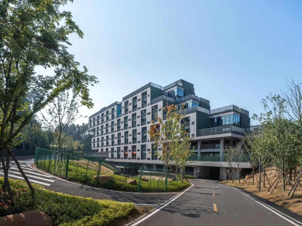 BIM建筑|景德镇艺术职业大学山谷学生公寓 / 清华大学建筑设计研究院