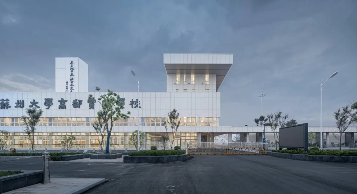 BIM建筑|苏州大学高邮实验学校 / 九城都市建筑
