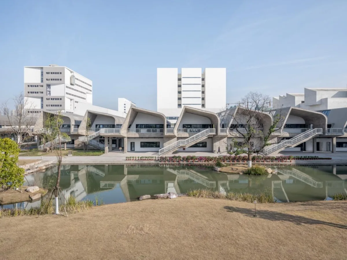 BIM建筑|中国美术学院良渚校区一期全场落成 / 非常建筑