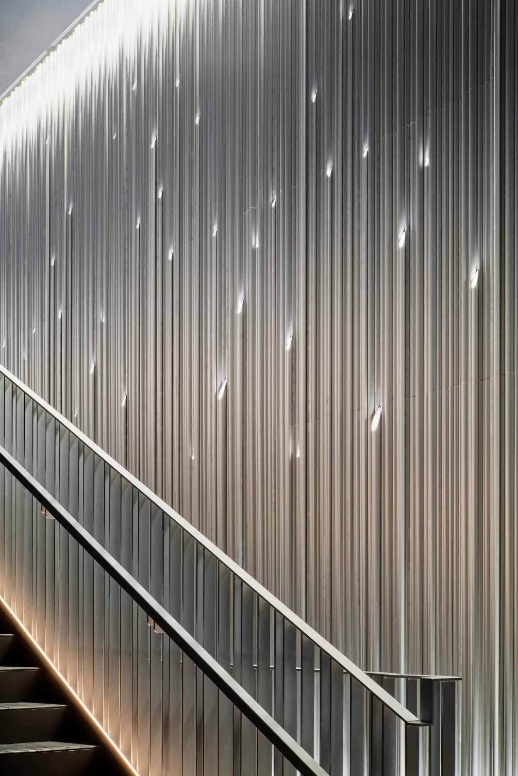 BIM建筑|东急歌舞伎町塔 / 永山祐子建筑设计 + KUME SEKKEI Co. + 东急设计