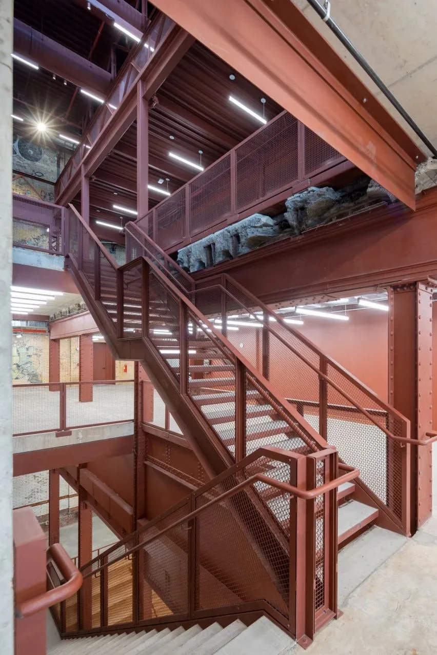 BIM建筑|赫尔佐格-德梅隆将废弃的发电厂改造成艺术中心