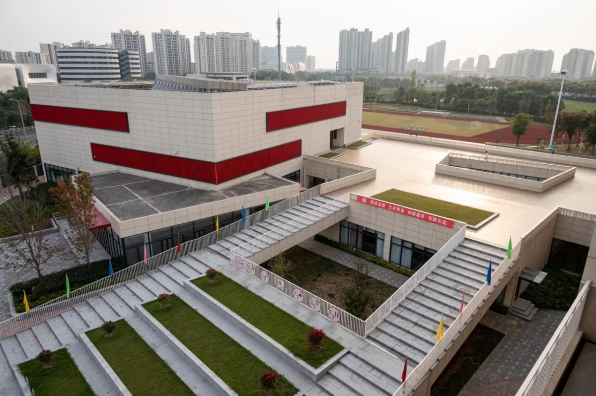BIM建筑|此时此地：面向走班教学的高密度校园实践——青浦兰生•思源中学 / 创霖-泽柏