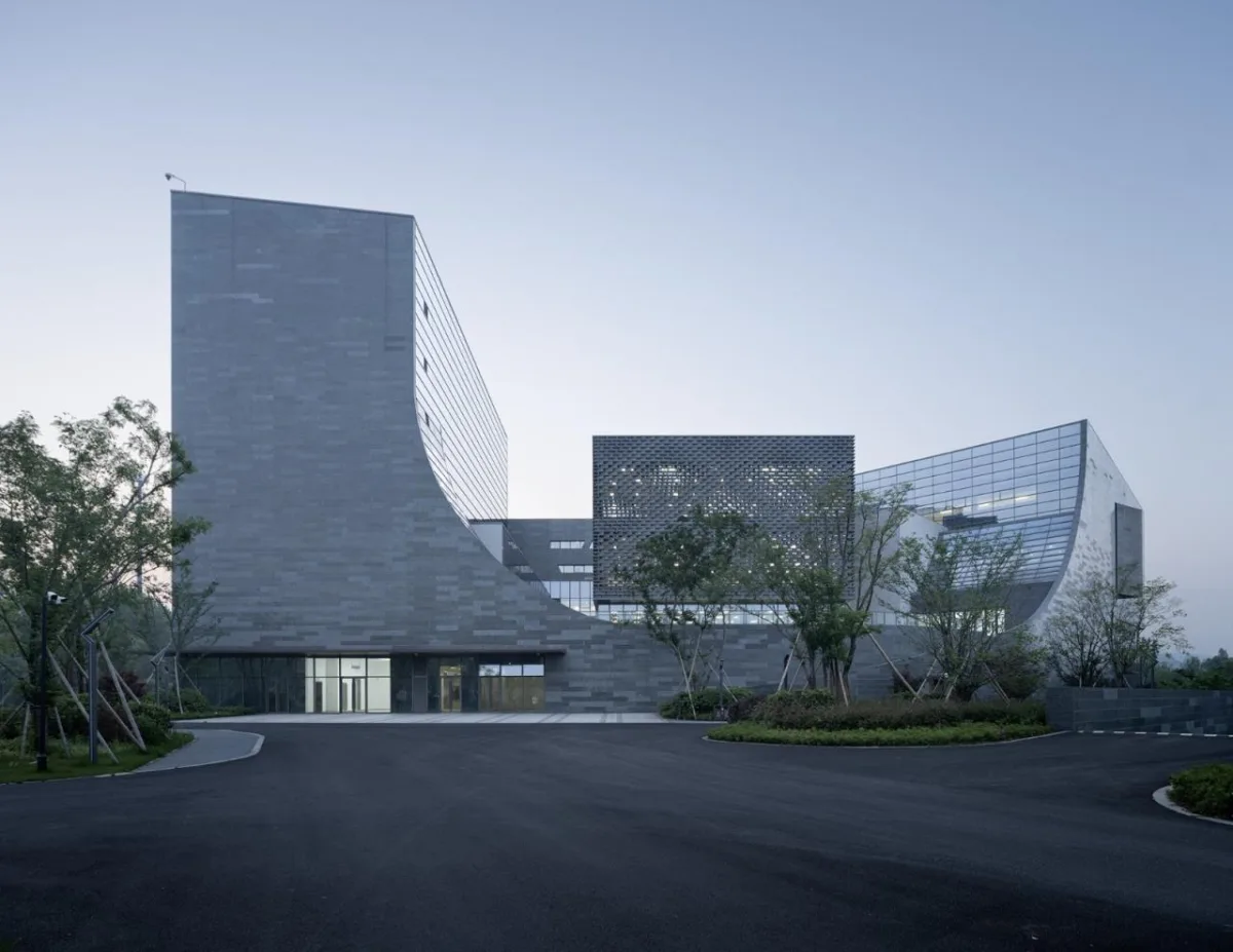 BIM建筑|绍兴艺术学校改扩建工程 / 浙江大学建筑设计研究院