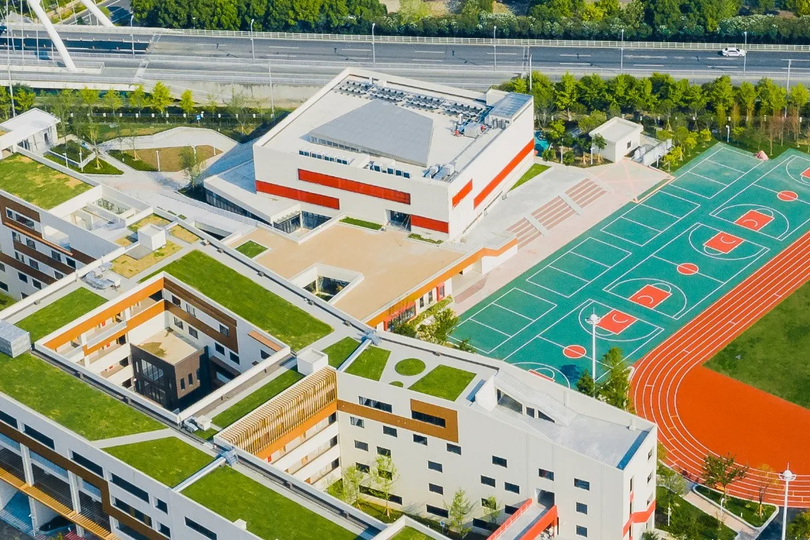 BIM建筑|此时此地：面向走班教学的高密度校园实践——青浦兰生•思源中学 / 创霖-泽柏
