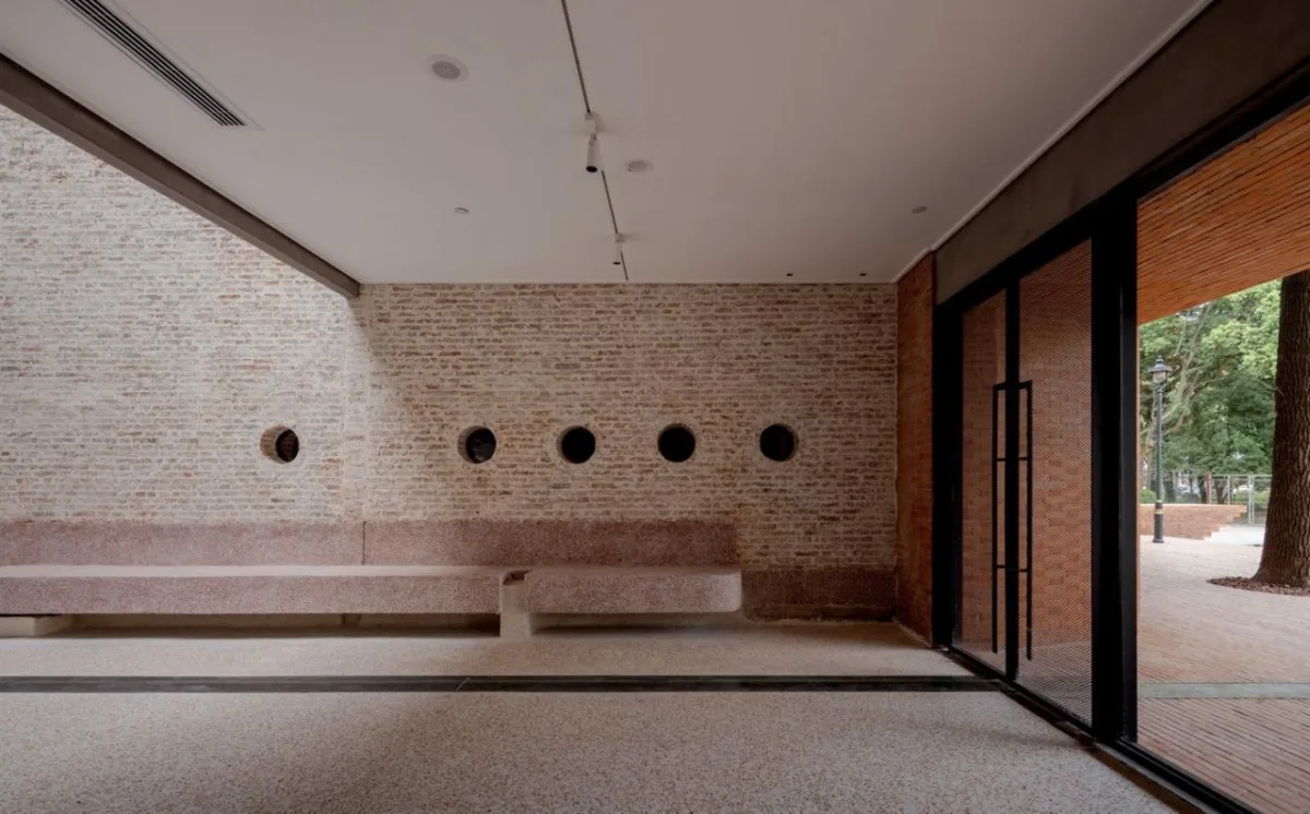 BIM建筑|动力车间 / 本哲建筑