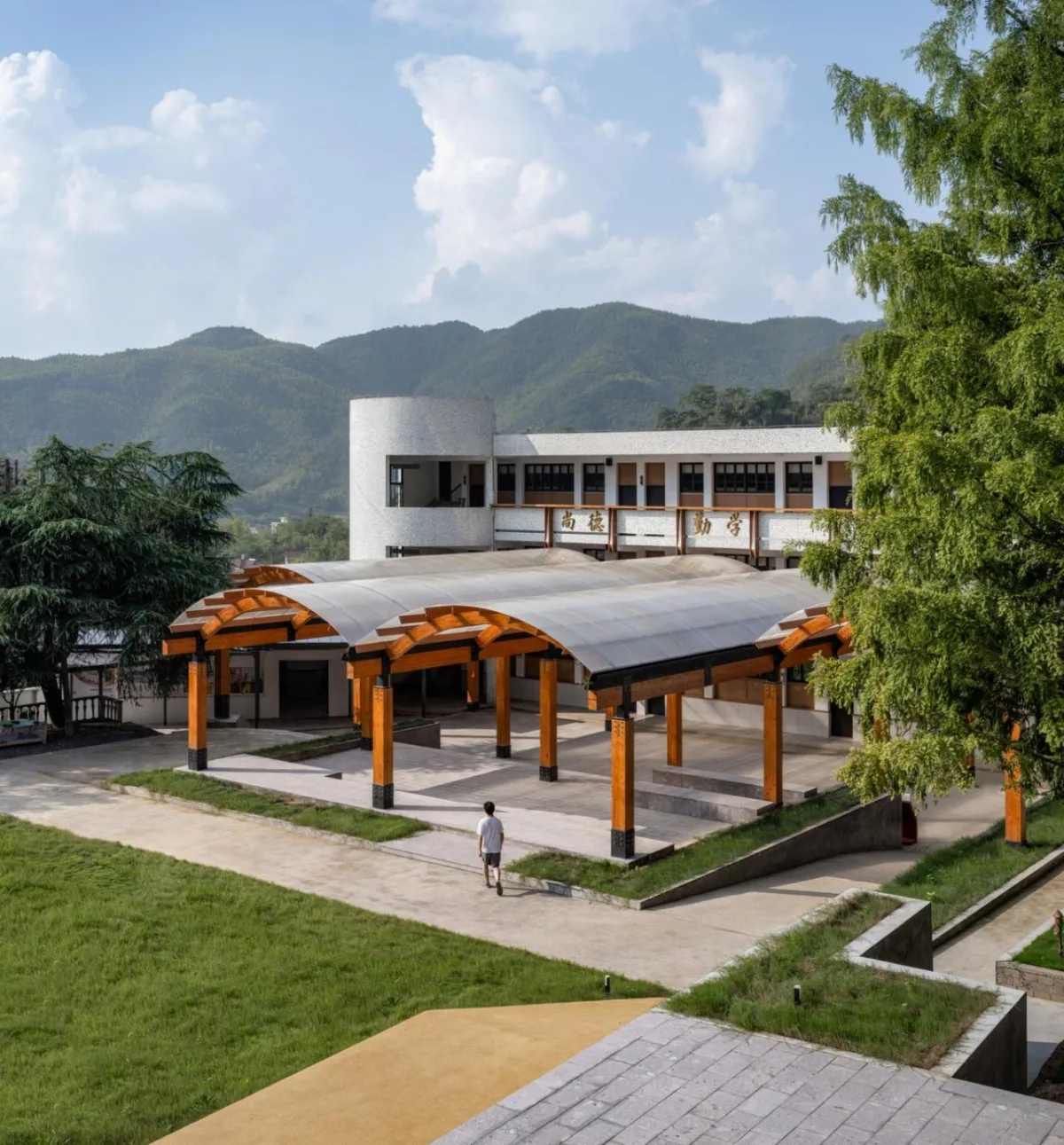 BIM建筑|绍兴孙岙小学改造 / 造作建筑