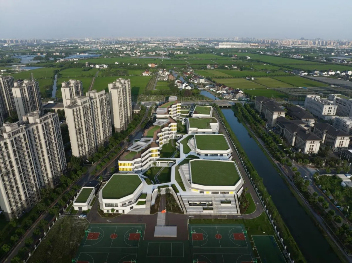 BIM建筑|上海师范大学附属青浦实验学校 / BAU建筑城市设计事务所
