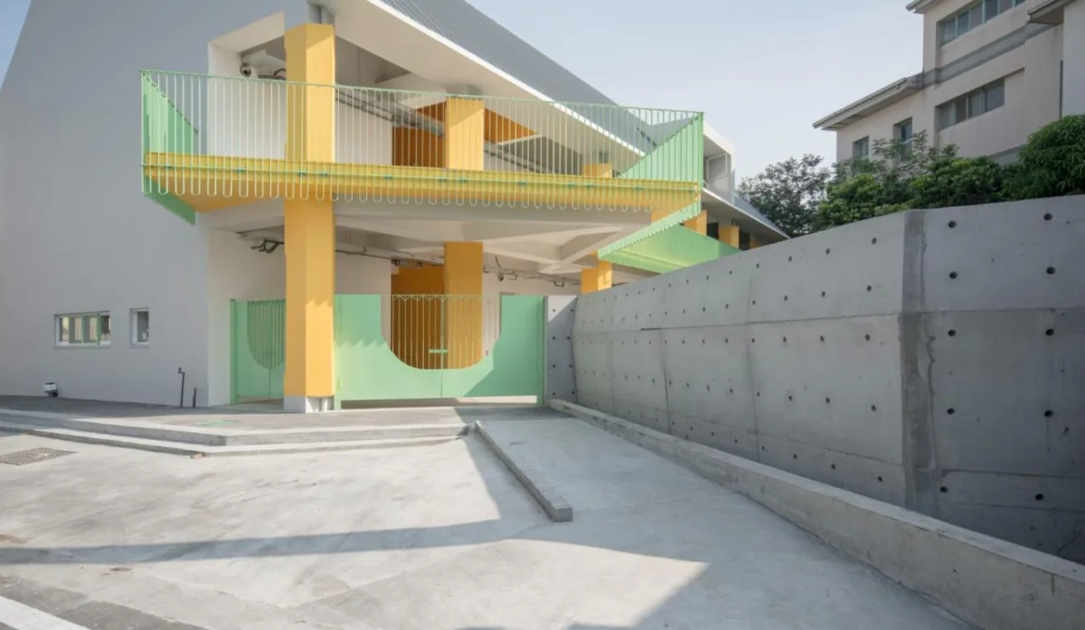 BIM建筑|Tung Yuan 幼儿园 / office aaa