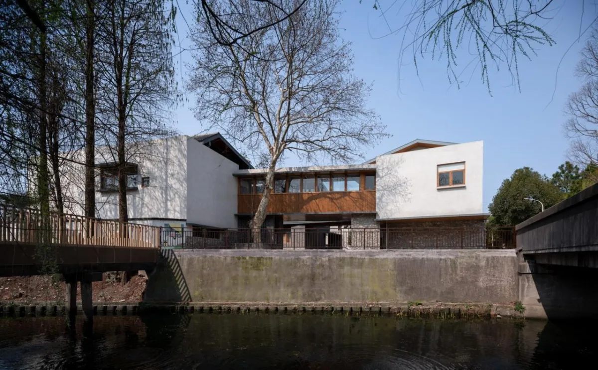 BIM建筑|龙南村党群中心 / 森上建筑