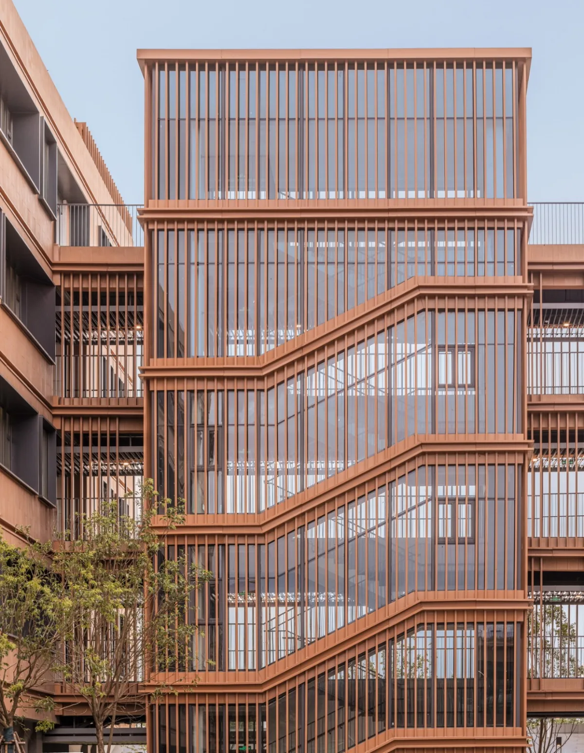 BIM建筑|江苏省梅村高级中学空港分校 / 华南理工大学建筑设计研究院