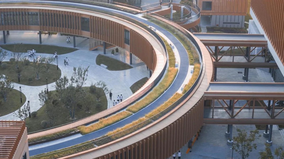 BIM建筑|江苏省梅村高级中学空港分校 / 华南理工大学建筑设计研究院