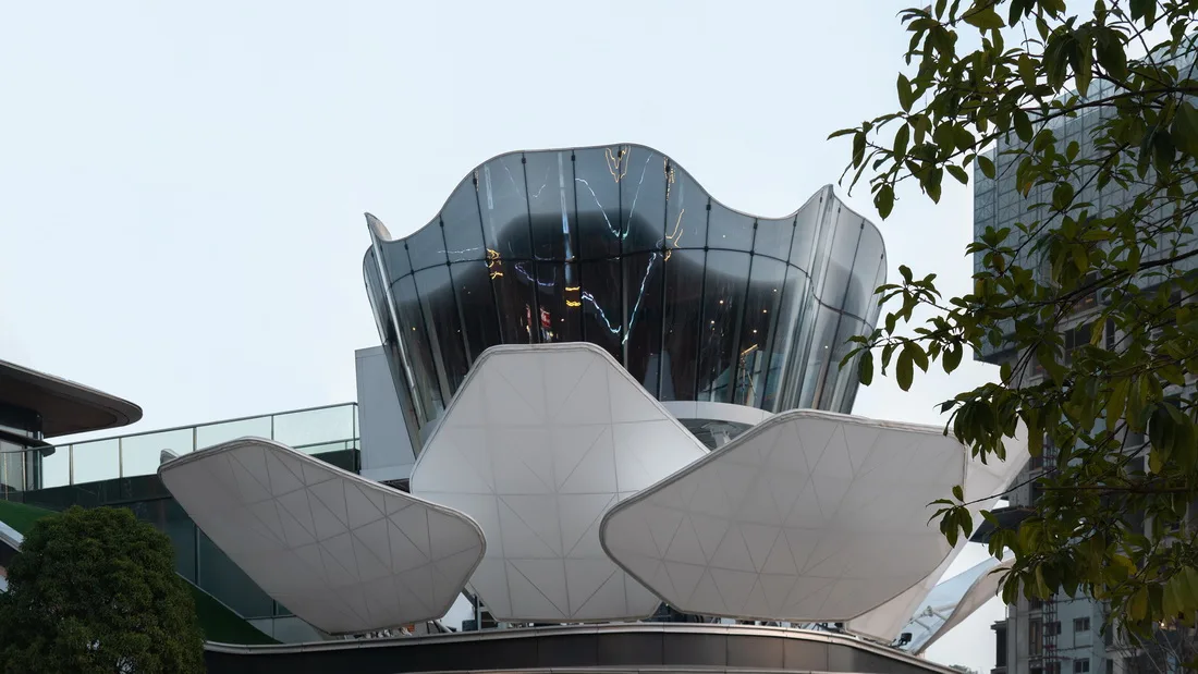 BIM建筑|整体可动的动态建筑：长沙“湘江之眼” / 朱培栋-line+建筑事务所