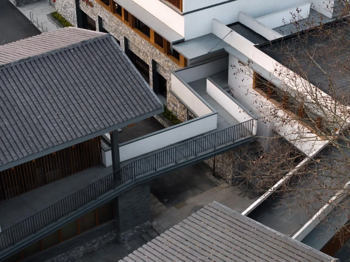 BIM建筑|龙南村党群中心 / 森上建筑
