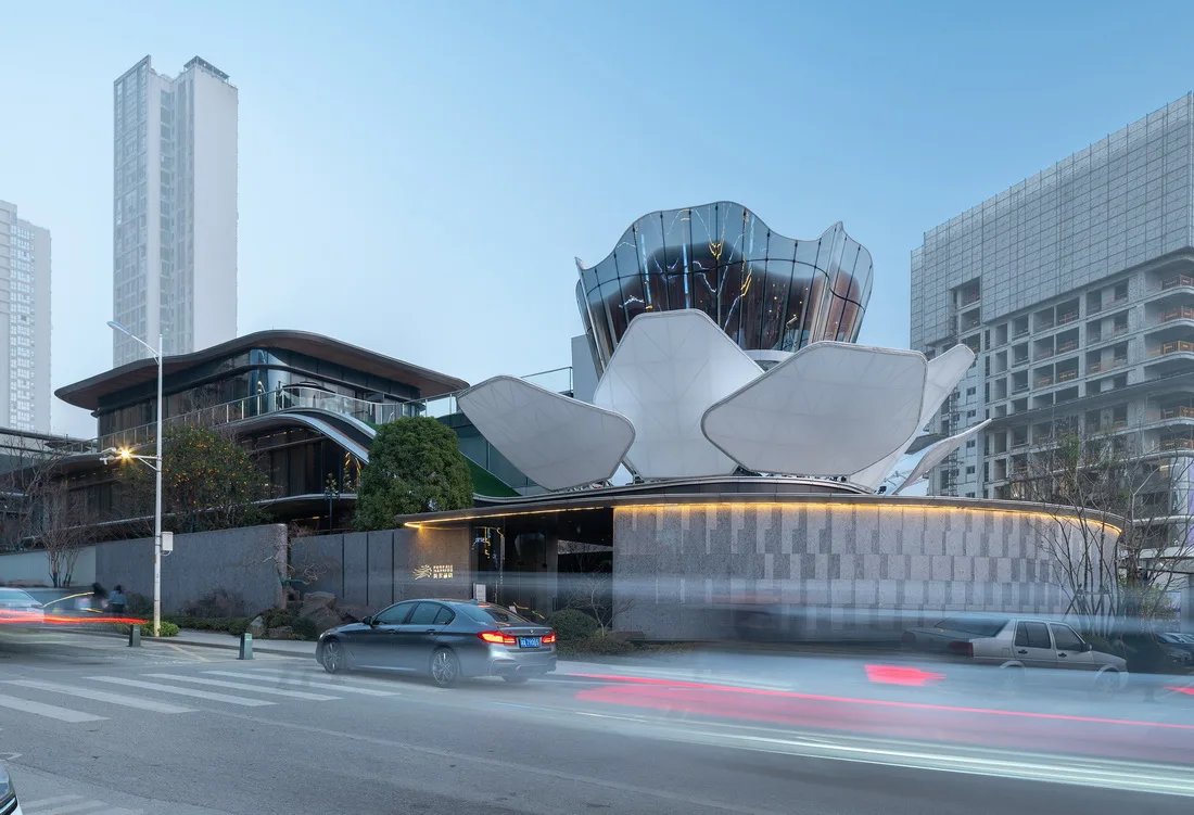 BIM建筑|整体可动的动态建筑：长沙“湘江之眼” / 朱培栋-line+建筑事务所