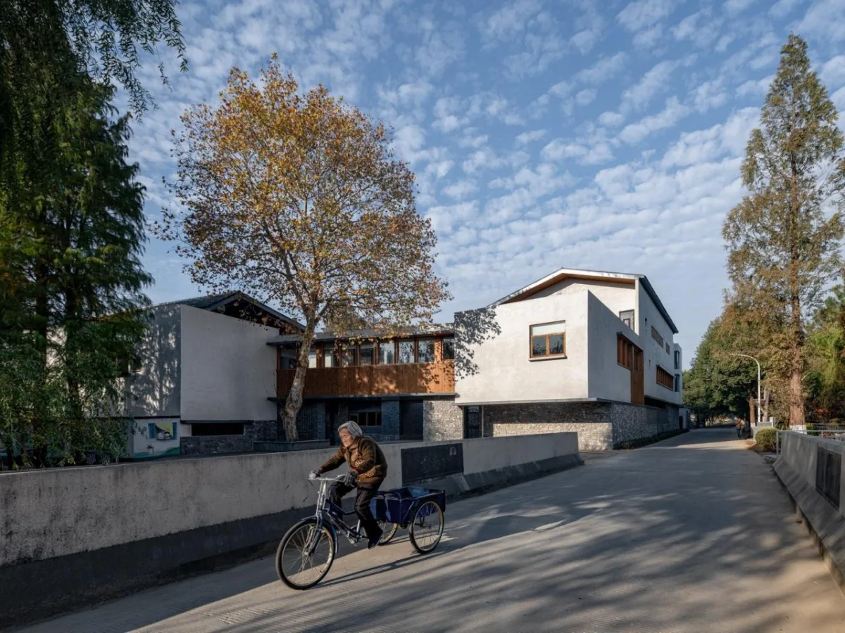 BIM建筑|龙南村党群中心 / 森上建筑