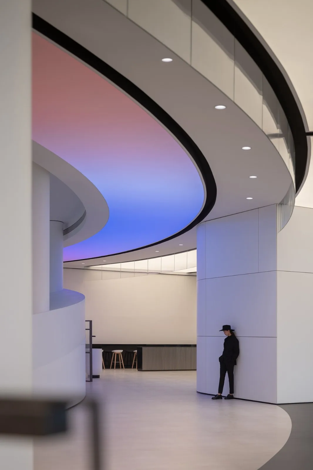 BIM建筑|充分考虑在地化和适应性，打造BMW宝马“绿星灯塔” / ARCHIHOPE