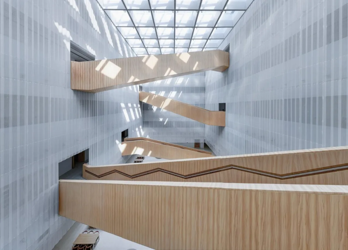BIM建筑|江苏省梅村高级中学空港分校 / 华南理工大学建筑设计研究院