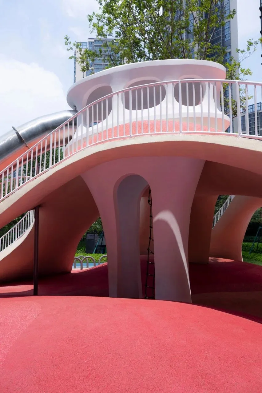 BIM建筑|喜随工作室设计“洞穴般的”游戏空间