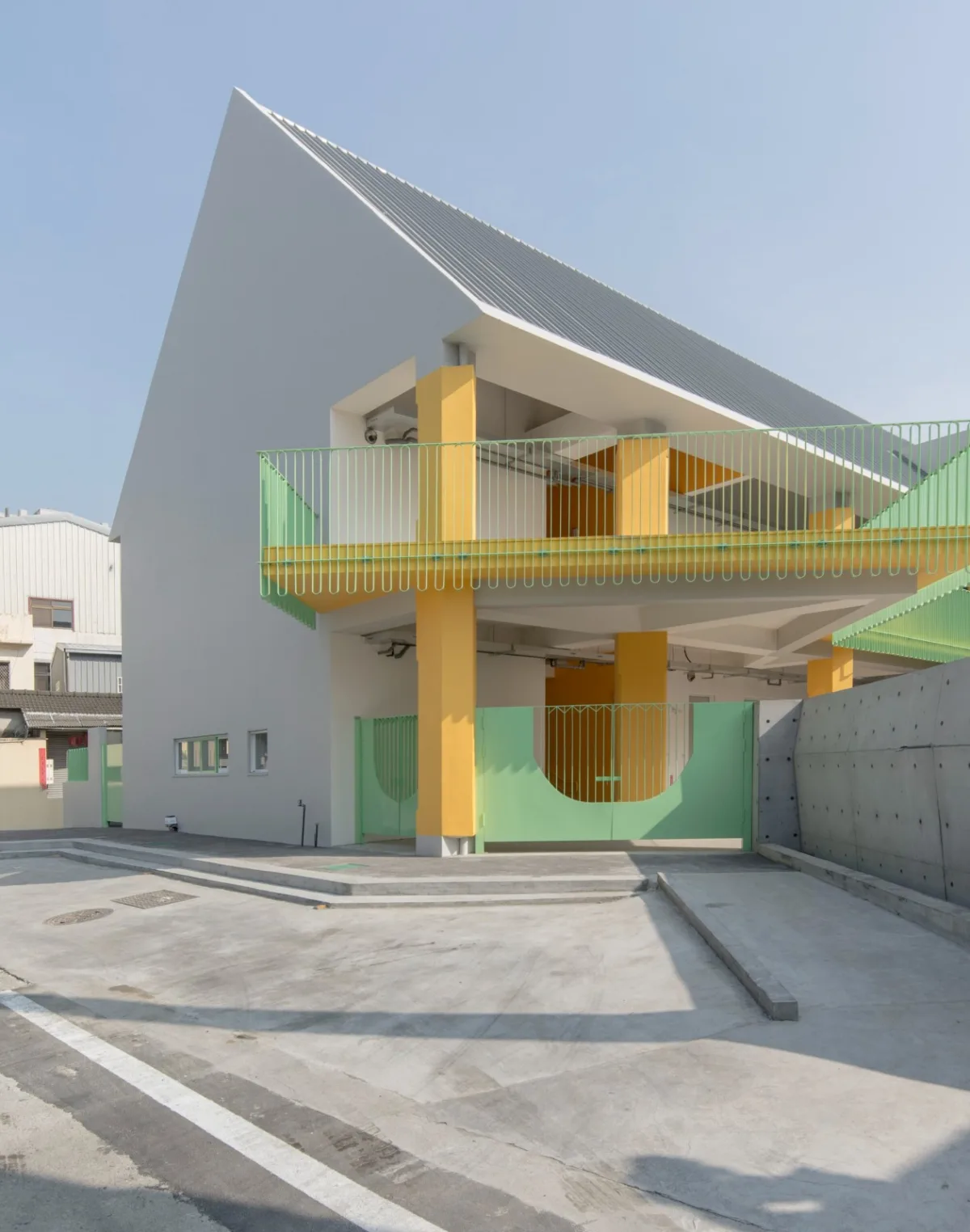 BIM建筑|Tung Yuan 幼儿园 / office aaa