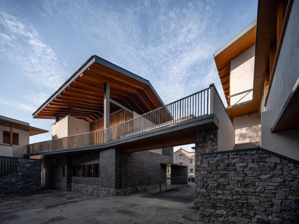 BIM建筑|龙南村党群中心 / 森上建筑