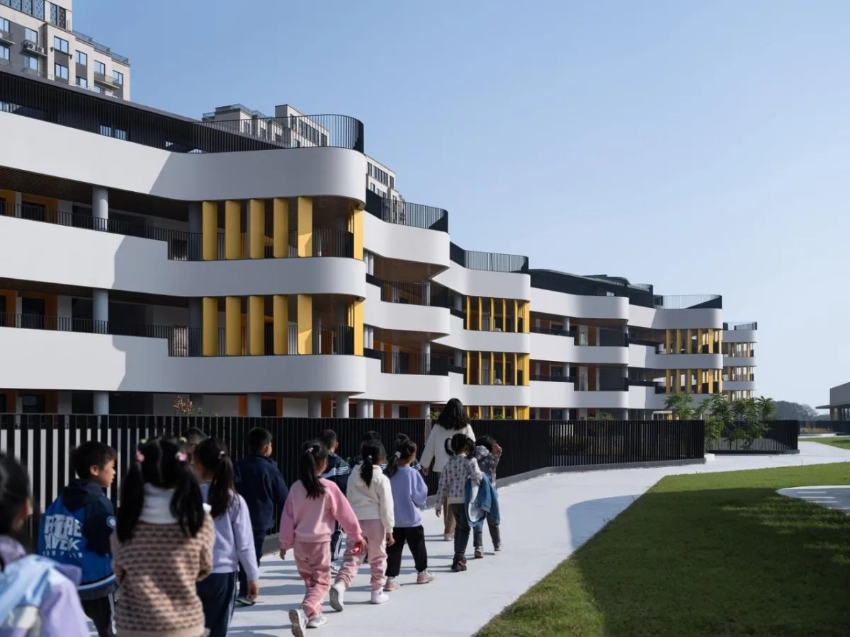 BIM建筑|上海师范大学附属青浦实验学校 / BAU建筑城市设计事务所