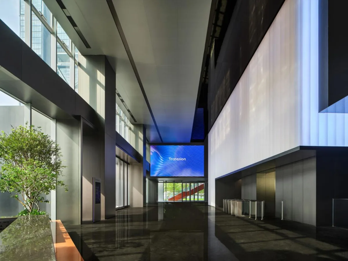 BIM建筑|T33全时中心：人、自然与科技的未来想象与表达 / Aedas建筑设计事务所