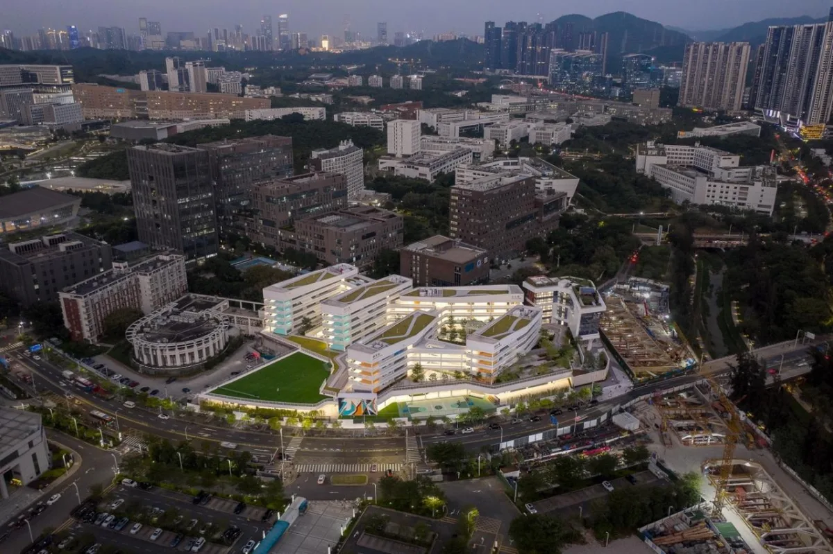 BIM建筑|南方科技大学附属实验学校 / 立方设计