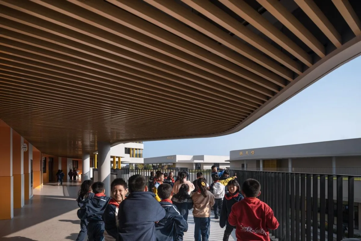 BIM建筑|上海师范大学附属青浦实验学校 / BAU建筑城市设计事务所