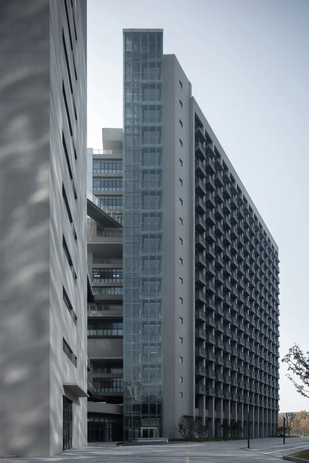 BIM建筑|南京未来科技城人才公寓 / 中锐华东荣朝晖工作室