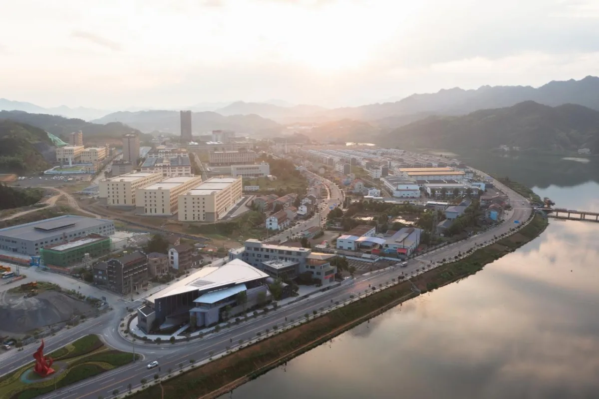 BIM建筑|安茶博物馆工场 / 普罗建筑