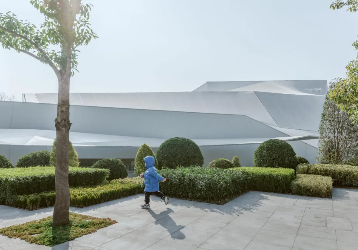 BIM建筑|麓湖一片森林儿童博物馆 / 大料建筑