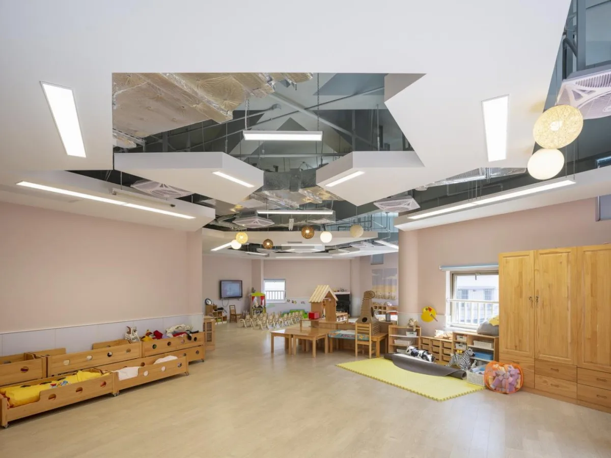 BIM建筑|静安余姚路幼儿园分部 / 刘宇扬建筑事务所