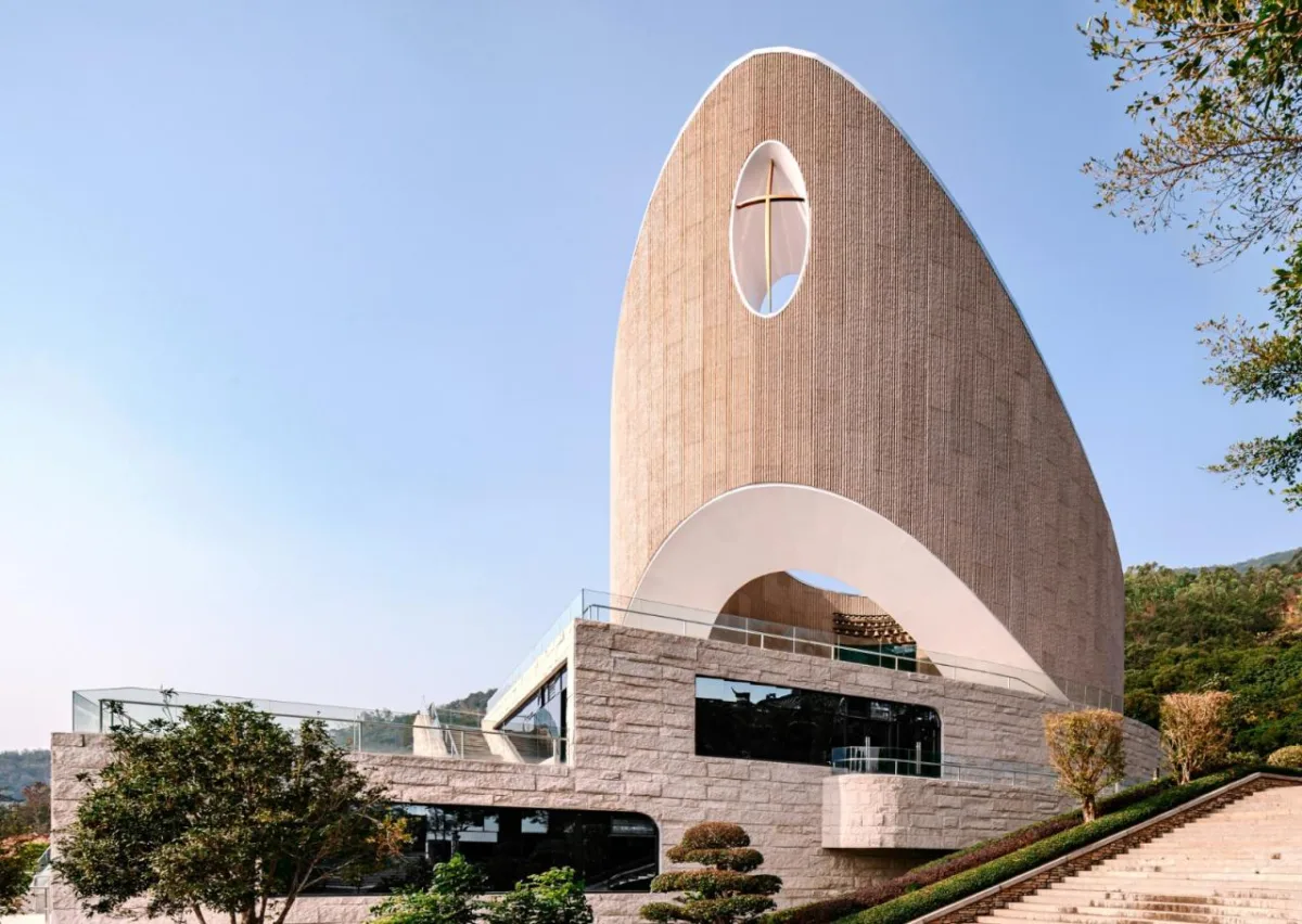 BIM建筑|巨龙山教堂 / INUCE • Dirk U. Moench