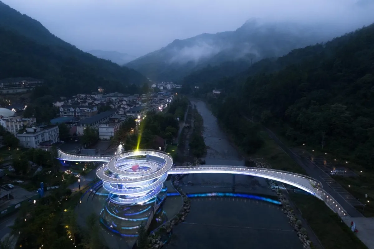BIM建筑|音缘桥 / 成都中筑华恺建筑设计