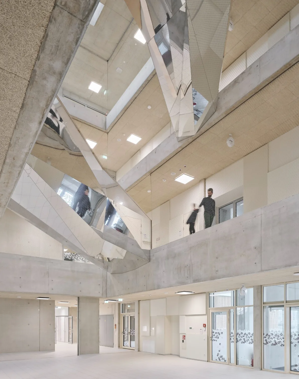 BIM建筑|Leopold Kohr-Straße 中小学 / Franz&Sue