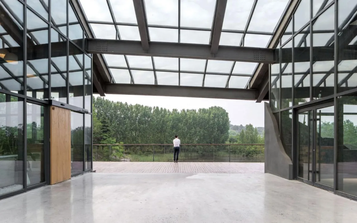 BIM建筑|驻龙山游客中心 / Aurelien Chen