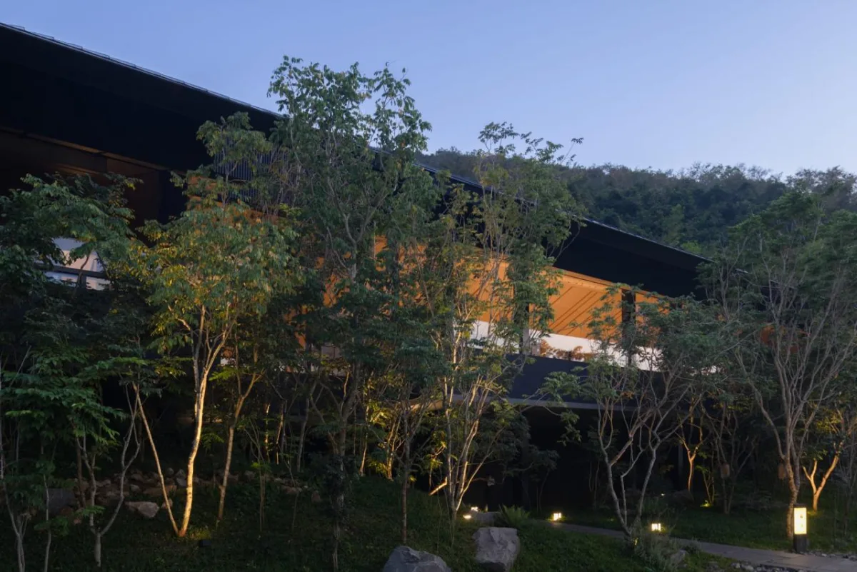 BIM建筑|三亚山谷餐厅（森海·四葉） / PLAT ASIA