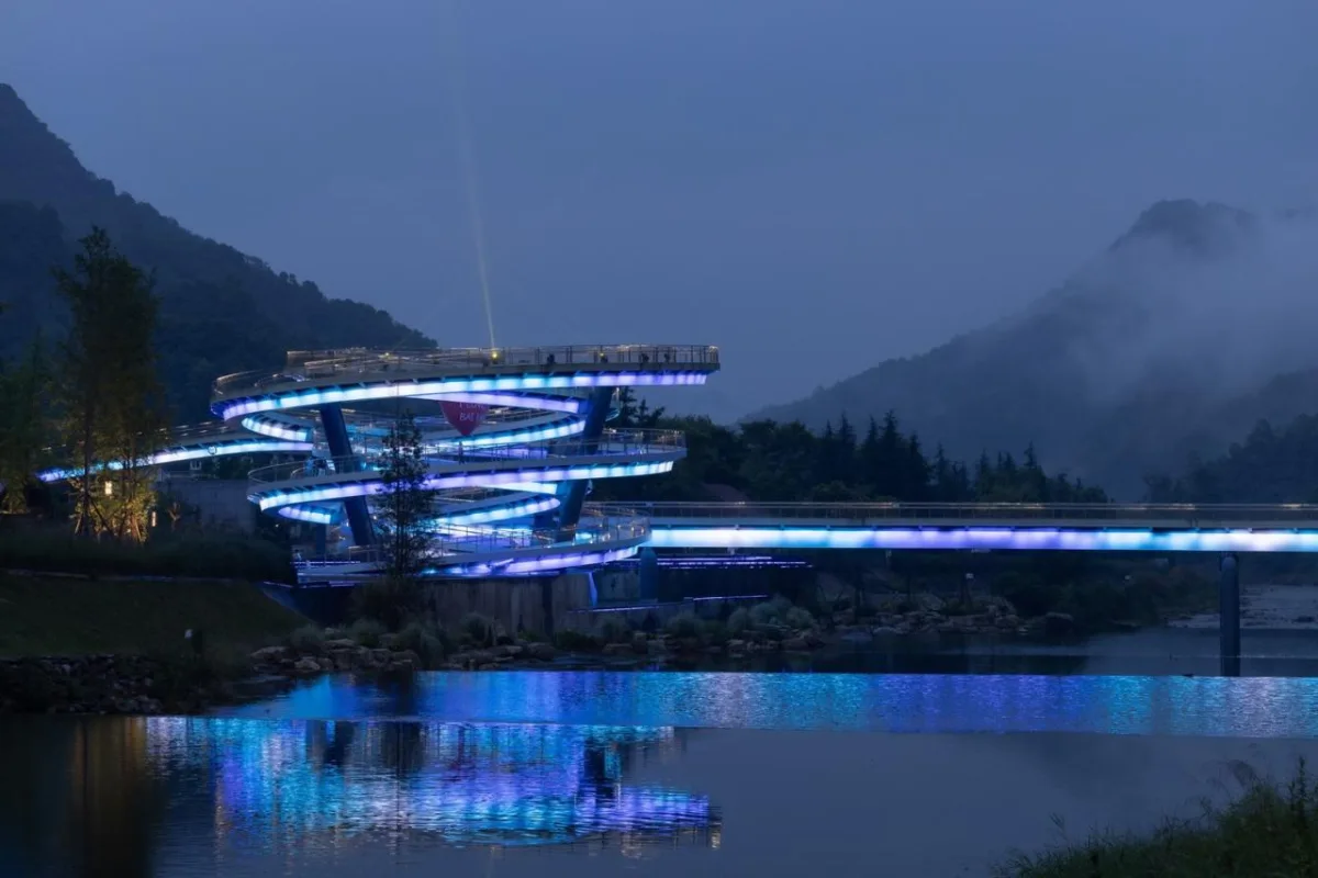 BIM建筑|音缘桥 / 成都中筑华恺建筑设计