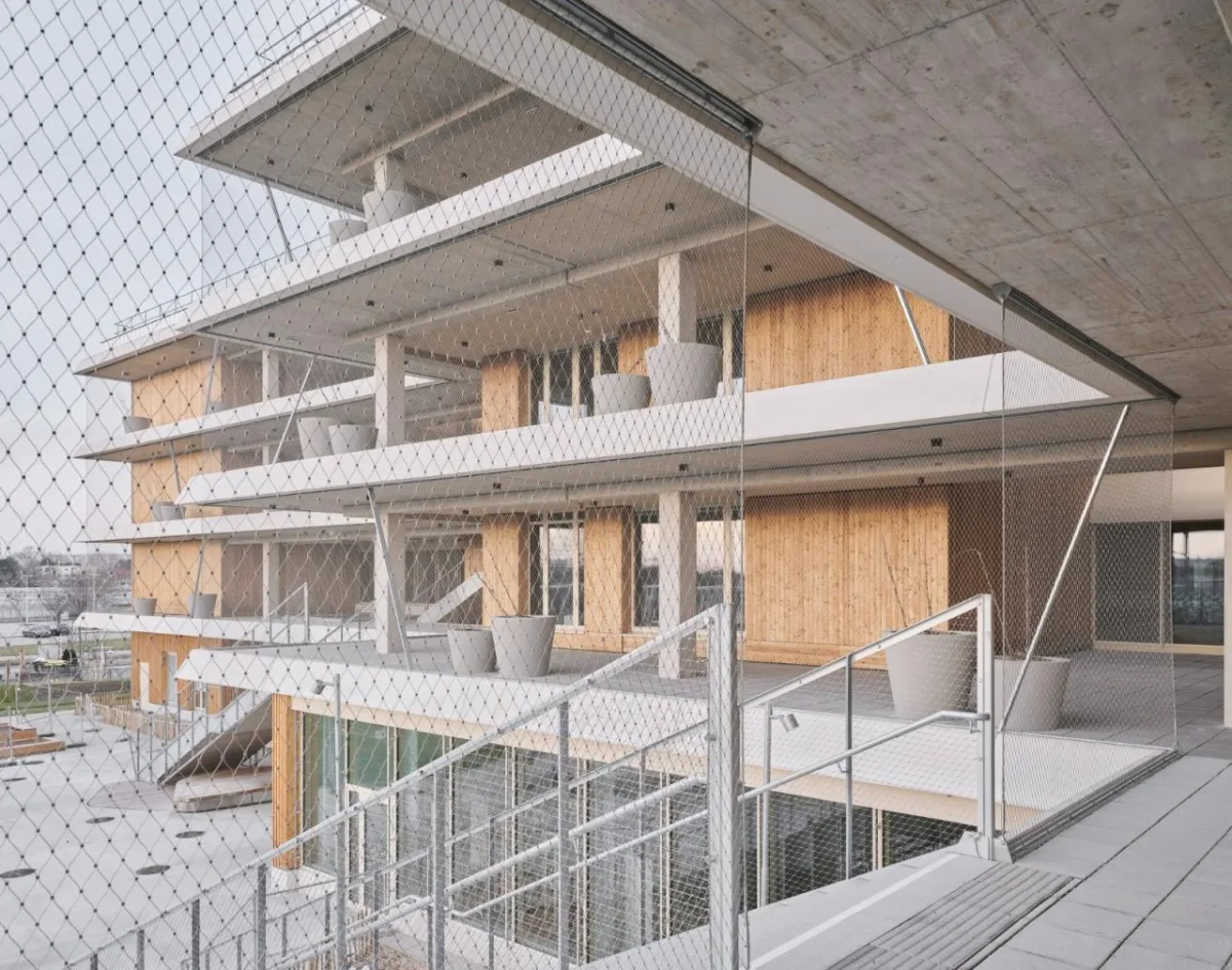 BIM建筑|Leopold Kohr-Straße 中小学 / Franz&Sue