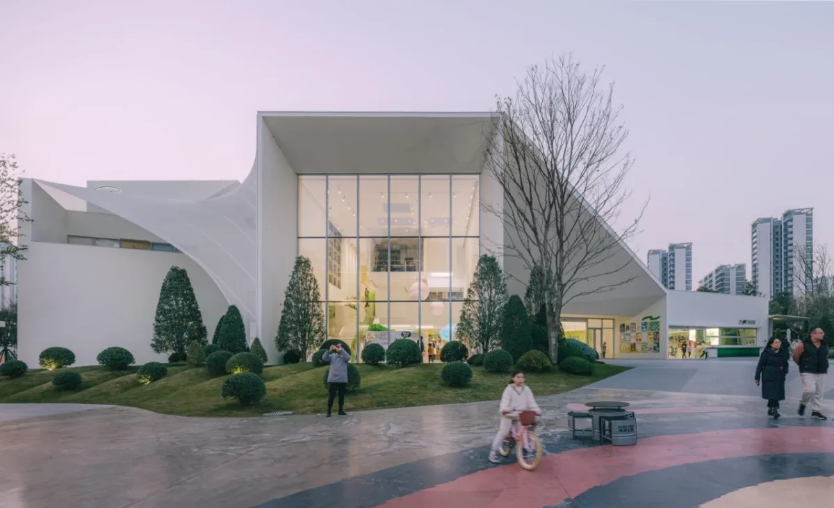 BIM建筑|麓湖一片森林儿童博物馆 / 大料建筑