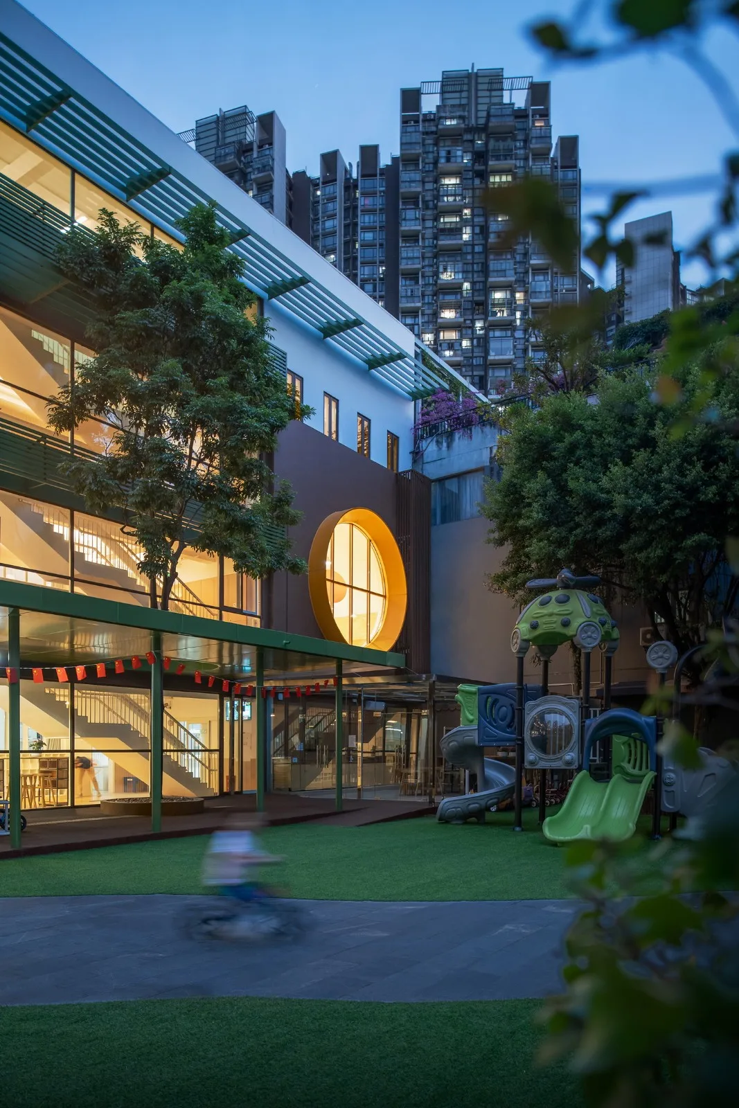 BIM建筑|深圳市碧榕湾幼儿园改造 / 不也设计工作室