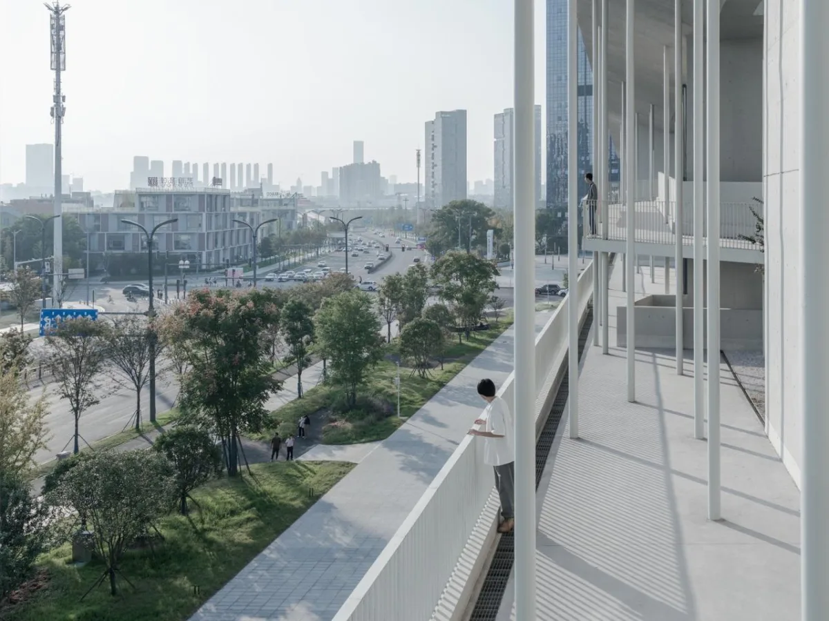 BIM建筑|湖南广电芒果马栏山广场 / 地方工作室