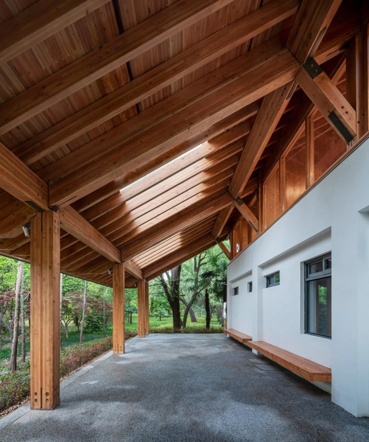 BIM建筑|上海长宁环城生态公园带市民服务驿站 / 致正建筑工作室 + 冶是建筑