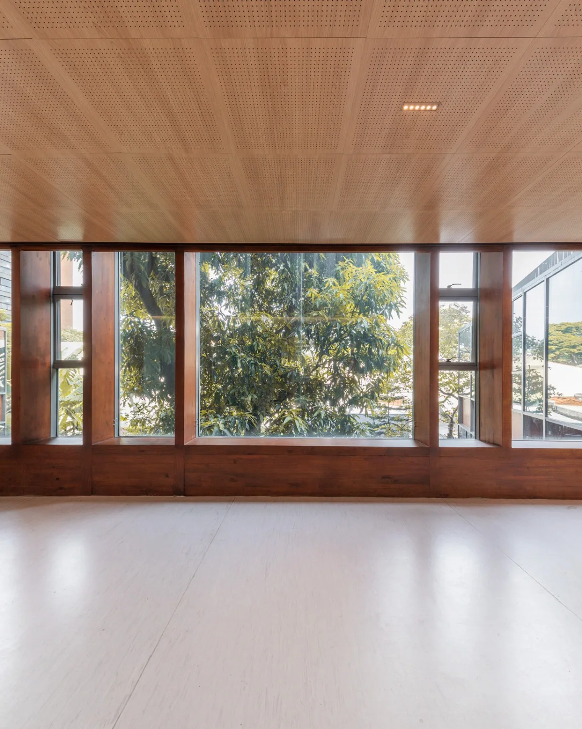 BIM建筑|鲁道夫斯坦纳大学 / Biselli Katchborian Arquitetos