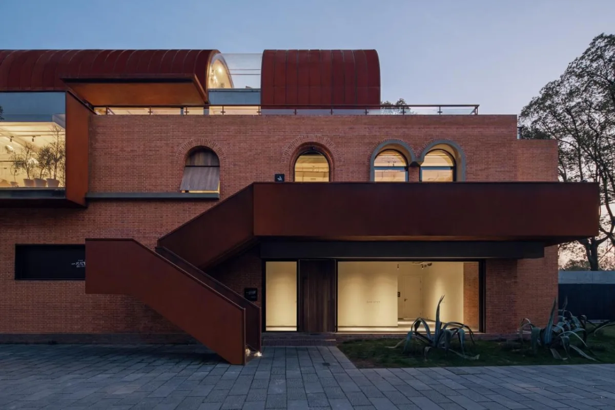 BIM建筑|53° ·EKA天物，上海 / 本哲建筑