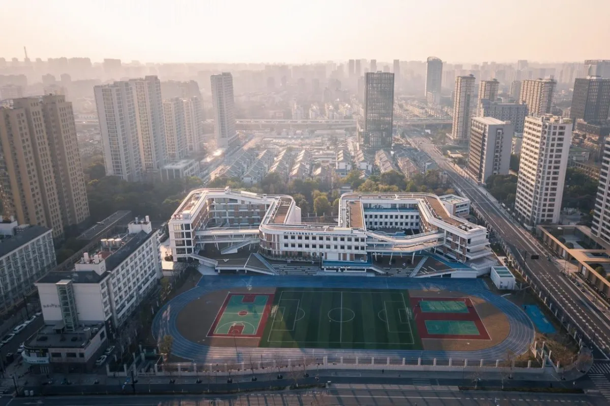 BIM建筑|成长阶梯，无界校园：杭州市上塘单元小学 / 浙江大学建筑设计研究院