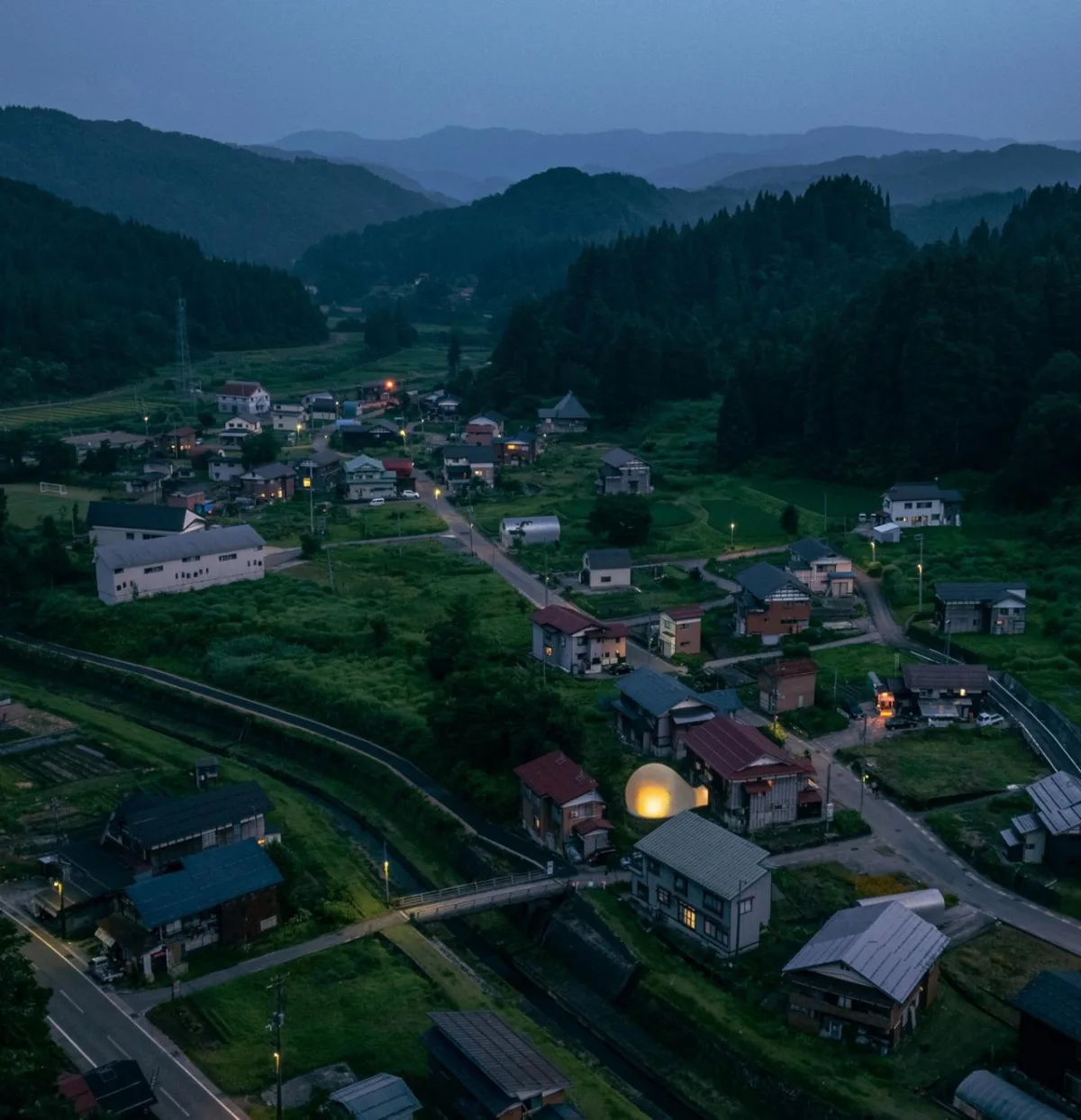 BIM建筑|“野泡泡” ：日本越后妻有大地艺术节 / MAD