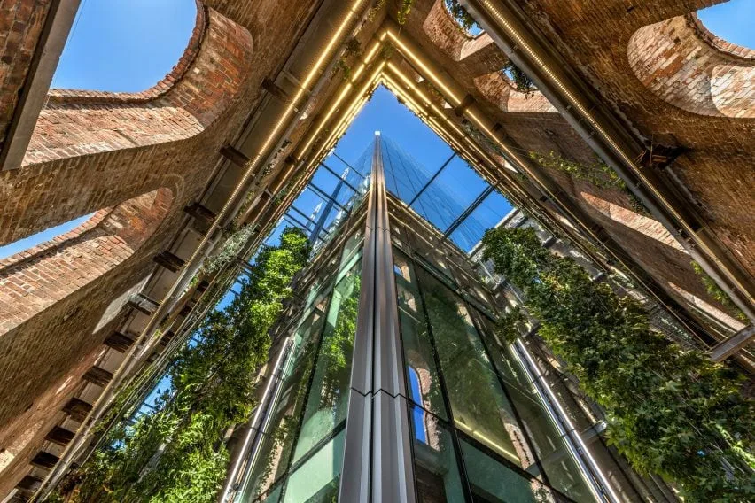 BIM建筑|奥普西建筑工作室为爱达荷州设计木材体育场