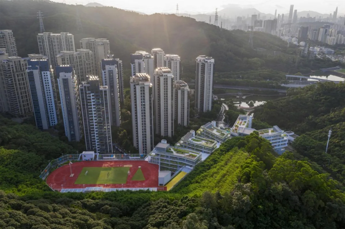 BIM建筑|“上山”校园：深圳福田实验教育集团侨香学校·北校区 / 申都设计